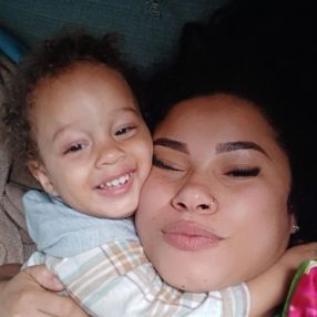 Grace, Família em Serra