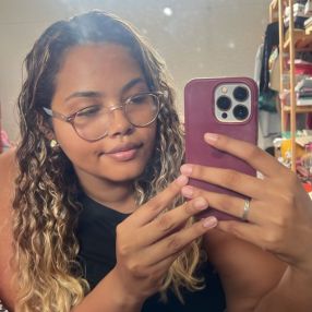 Lyriel, Babá em Ladário