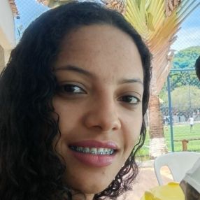 Gisele, Babá em Três Corações
