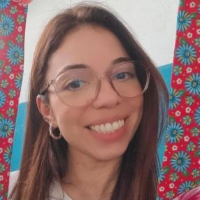 Monica, Babá em São Lourenço