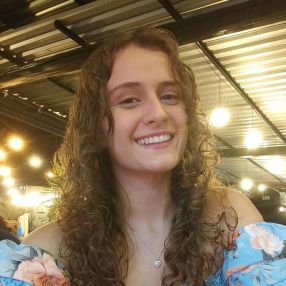 Carol, Babysitter in Dois Vizinhos