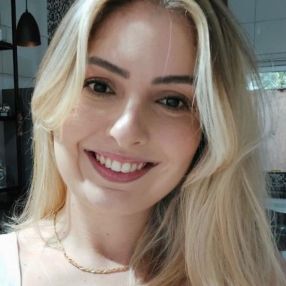 Thais, Babá em Pará de Minas