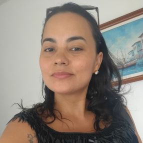 Geiza, Babysitter in Olinda