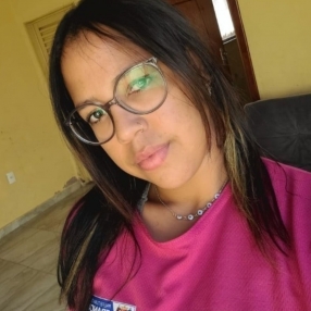 Ana  Beatriz, Babá em Franca