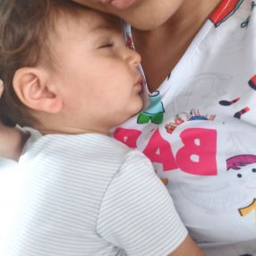 Dheine, Babysitter in Paulínia