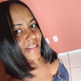 Adriana, Babá em Toritama