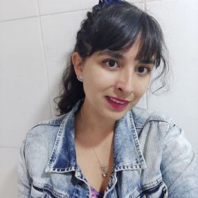 Carla, Babá em Valinhos