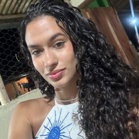 Adriele Ferreira Cabral, Babá em Viçosa
