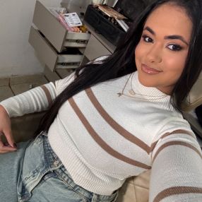Júlia, Família em Contagem