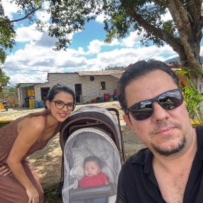Eckenen, Família em Teófilo Otoni