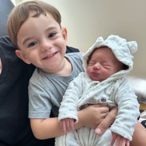 Graziely, Família em Salto