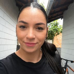 Paloma, Babá em Navegantes