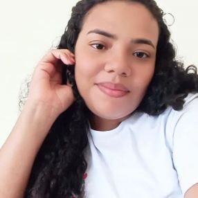Uâmila  Ferreira, Babysitter in Araguaína