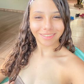 Hemilly Vitória, Babá em Nova Andradina
