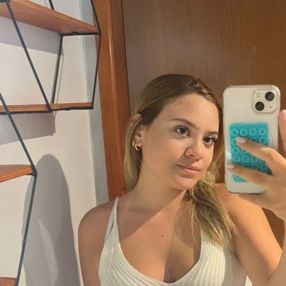 Julia, Babá em Corumbá