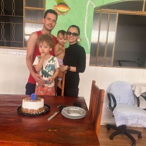 Iakyane, Family in Caldas Novas