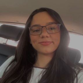 Emily dos santos, Babá em Aquiraz