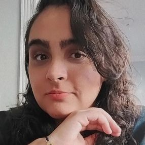Núria, Babá em Joinville