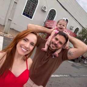 Camila, Family in Anápolis