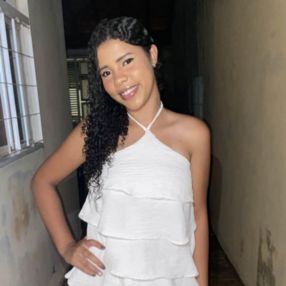 Ana Clara, Babá em Jardinópolis