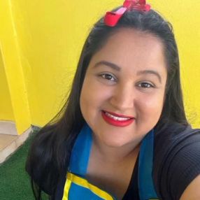 Agata, Babá em Tubarão