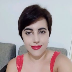 Flávia, Babá em Serra Talhada