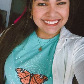 Laura, Babysitter in Canela