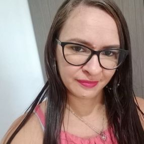 Adriana, Babysitter in Primavera do Leste
