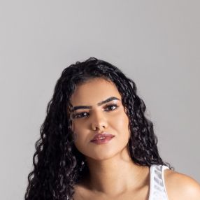 Erika, Babá em Agrestina