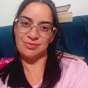 Amanda, Babá em Barra Bonita