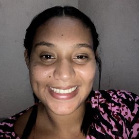 Marina, Babá em Condado
