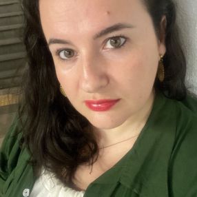 Anieli, Babysitter in Estância Velha