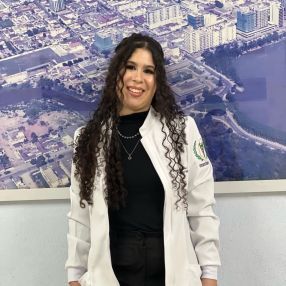 Jeanne, Babá em São Lourenço
