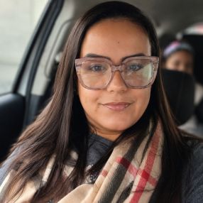 Tatiane, Babá em Itanhaém