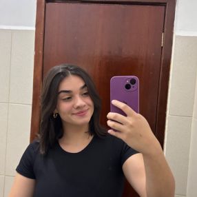 Gabriely, Babysitter in Guaramirim