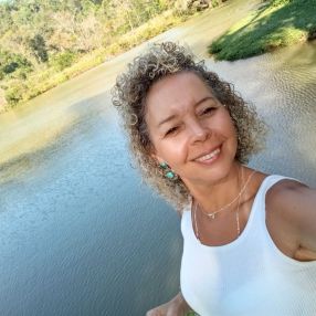 Fernanda, Babá em Mendes