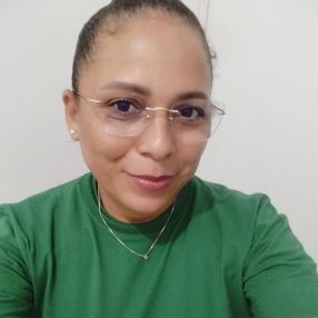 Eliane, Babá em Carpina