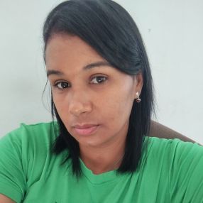 Andreia, Babá em Embu-Guaçu