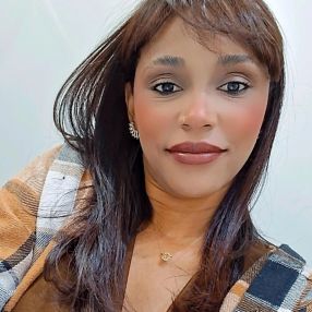 Camila, Babá em Americana