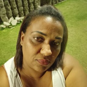 Rosiane, Babá em Santa Cruz Cabrália