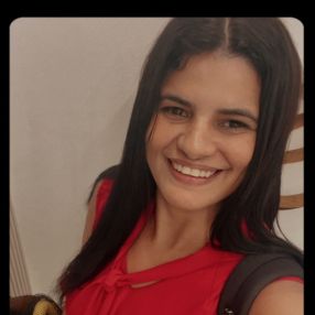 Luciana, Babá em Gravatá