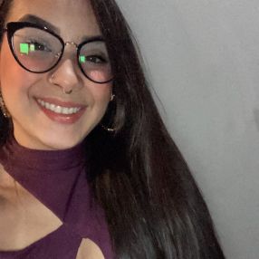 Millena, Babysitter in Santos