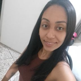 Fabíola, Babá em Caraguatatuba