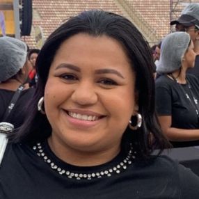 Dalila, Família em Serra