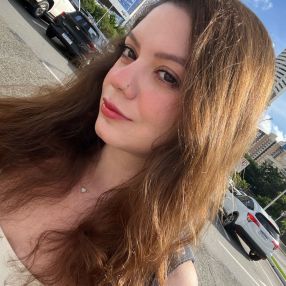 Pamela, Babá em Goiânia