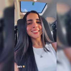Vanessa, Babá em Extrema