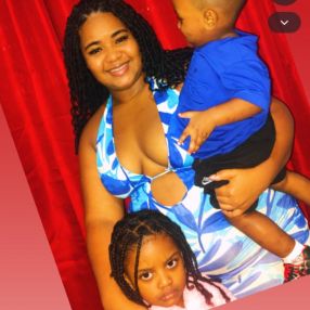 Vania, Family in Belford Roxo