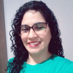 Daniele Cristina, Babysitter in Leme
