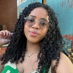 Ana Carolina, Babá em Nova Iguaçu