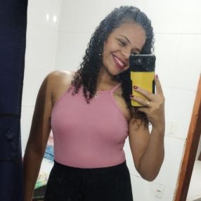 Pâmela, Babá em Duque de Caxias